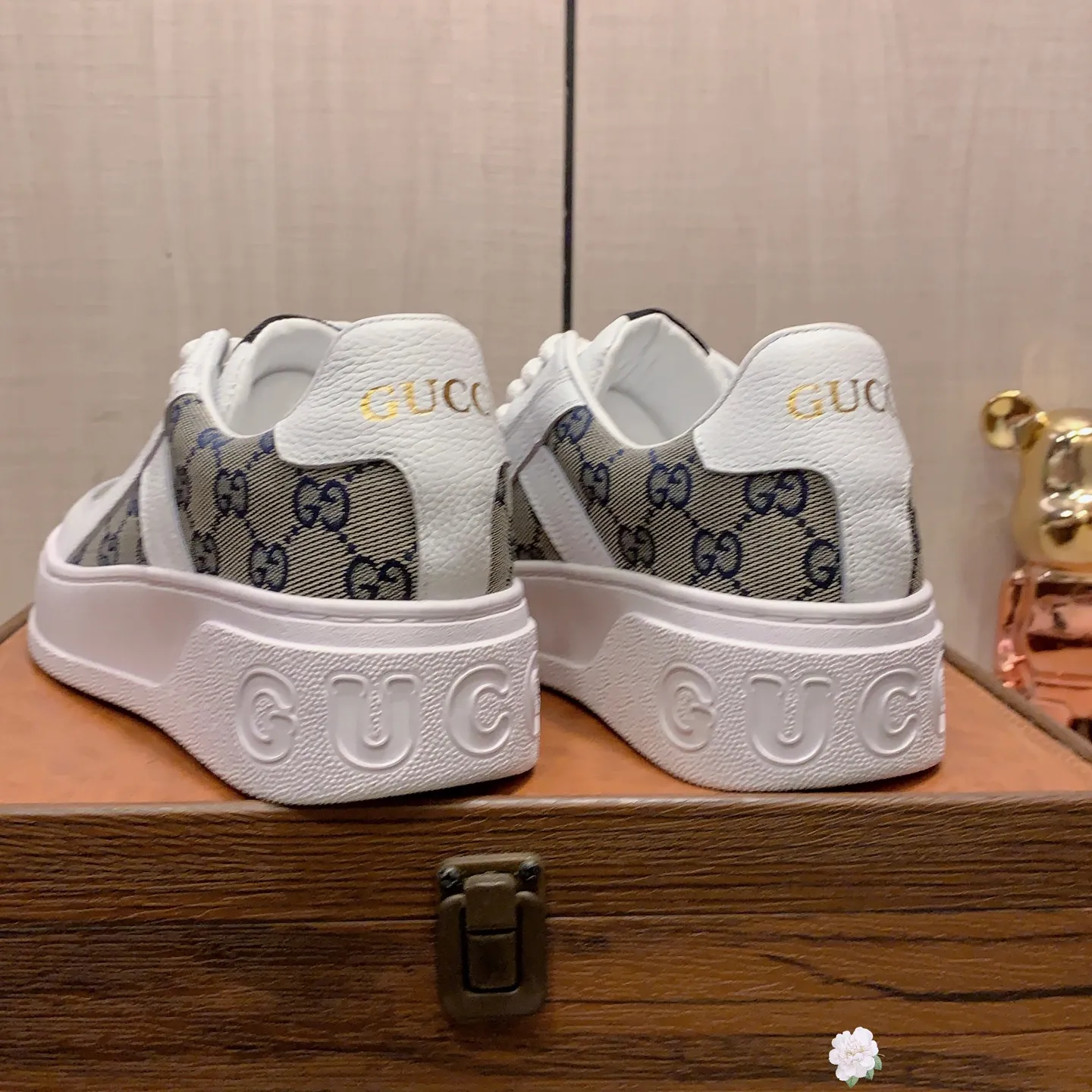 Men's men's shoes💰420💰💰🎩🎩[Lightning][Lightning] "GUCCI*" The latest and most popular casual sports shoes, top brand [seduce] luxury ~ purchasing agent, top quality ~. [Strong] The upper is made of imported breathable cowhide with material ➕ breathable sheepskin feet (•) and fine workmanship. The original stylish and stylish soft rubber wear-resistant and non-slip outsole is light and comfortable on the feet. The real thing looks better when photographed in person. 012: code: 38-44, can be customized to 45, 3️⃣ colors are available